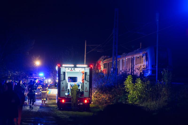 Az ellenzéki álláspont szerint a vasúti szektor alulfinanszírozása komoly gátat jelent a biztonsági intézkedések fejlesztésében.