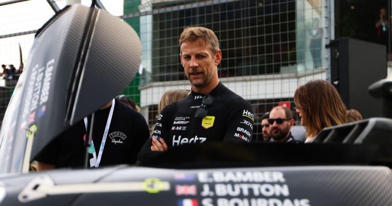 Jenson Button: A McLaren csapatánál egyre inkább érezni lehet a nyomás fokozódását.