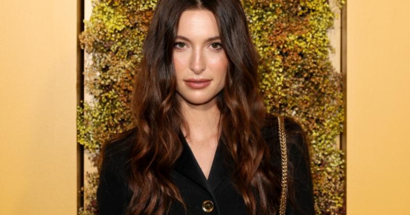 Ő Steve Jobs ritkán bemutatott lánya: a 27 éves Eve manapság a világ egyik legelbűvölőbb nője.