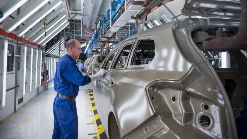 Készen áll a forradalom az autópiacon? Számos gyártó készül jelentős átalakulásokra, amelyek messzemenő hatással lesznek az iparágra - Pénzcentrum.