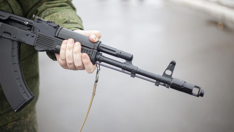 Megdöbbentő esemény: a fehérorosz ellenzék vezetőjének fia az orosz hadsereg kötelékében vesztette életét.