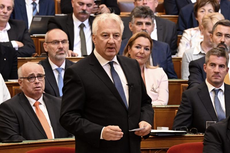 Újabb fordulatot vett a Semjén Zsolt elleni rágalmazási ügy: a gyanú most már komolyabbra fordult.