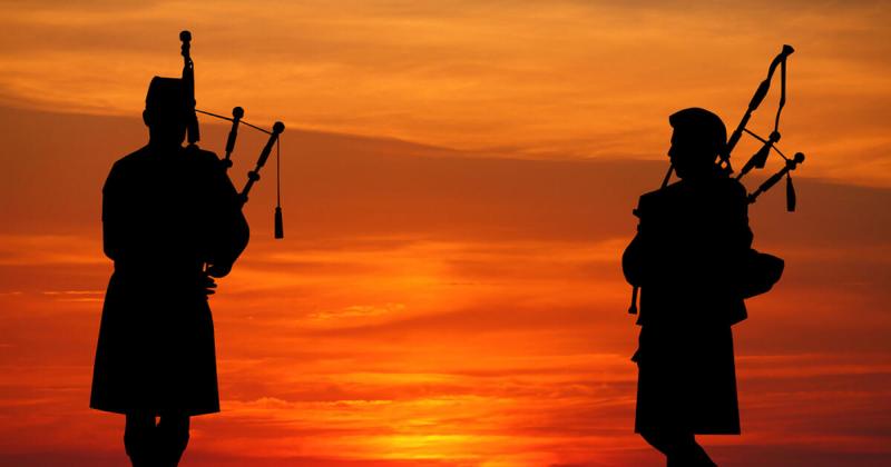 Skót függetlenség: a hitelminősítők láthatóan erre az eseményre készülnek

A skót függetlenségi mozgalom újraéledése nemcsak a politikai tájat formálja át, hanem a pénzügyi elemzők figyelmét is felkeltette. A hitelminősítők egyre inkább arra összpontosíta